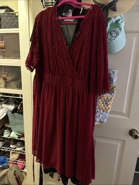 Amazon Burgundy Lace Midi Dress with V-Neck